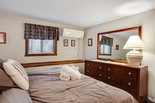 Camelback Cozy - image 10