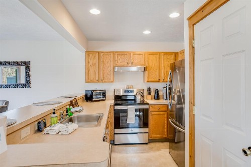 Northridge 347 - image 7