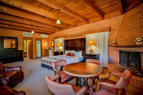 Tanque Verde Guest Ranch - image 21