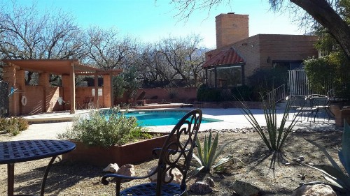 Desert Trails Bed & Breakfast - image 2