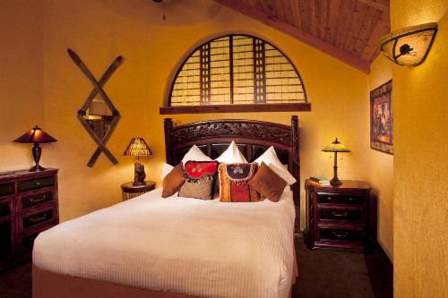 Alpine Village Suites - image 12