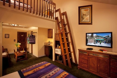 Alpine Village Suites - image 16