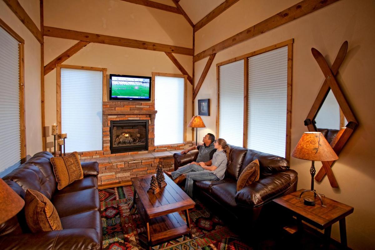 Alpine Village Suites - Cottam's Lodge - image 5