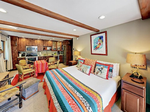 Boutique Studio Unit #301 Condo