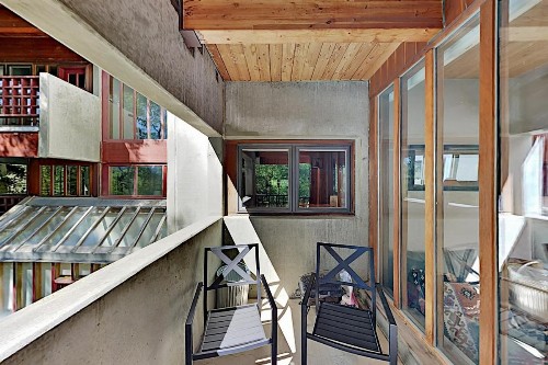 Mountain Retreat with Serene Balcony condo - image 9