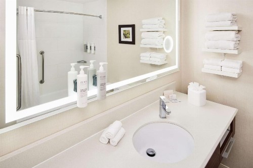 Hampton Inn Taos - image 7