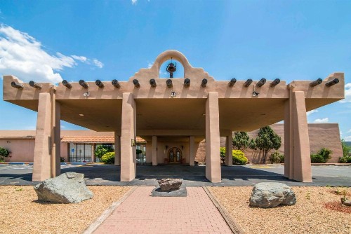 Quality Inn Taos