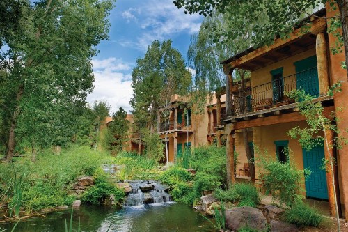 El Monte Sagrado Resort & Spa