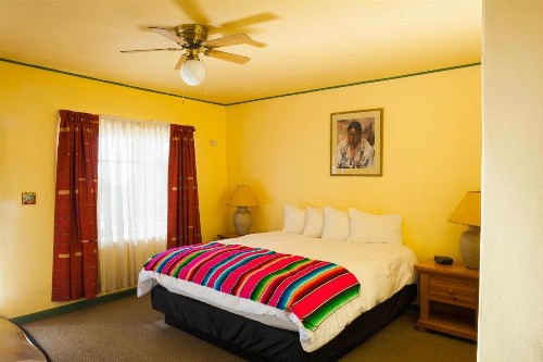 El Pueblo Lodge - image 24