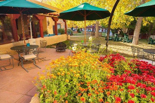 El Pueblo Lodge - image 35