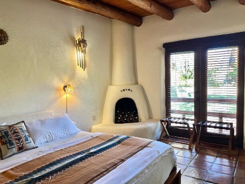 Hacienda Del Sol B&B - image 31