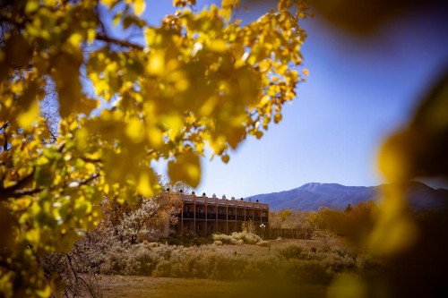 Sagebrush Inn & Suites - image 20