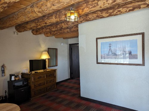 Sagebrush Inn & Suites - image 28