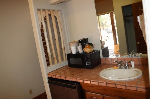 Sagebrush Inn & Suites - image 37