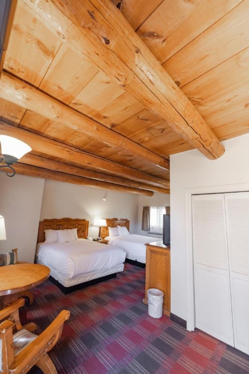 Sagebrush Inn & Suites - image 47
