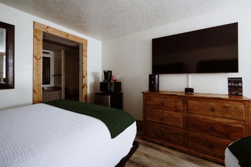 Taos Valley Lodge - image 14