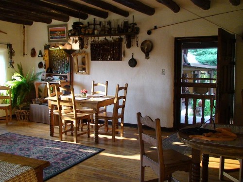 Old Taos Guesthouse B&B - image 29