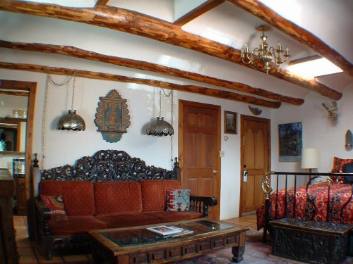 La Dona Luz Inn an Historic B&B - image 2