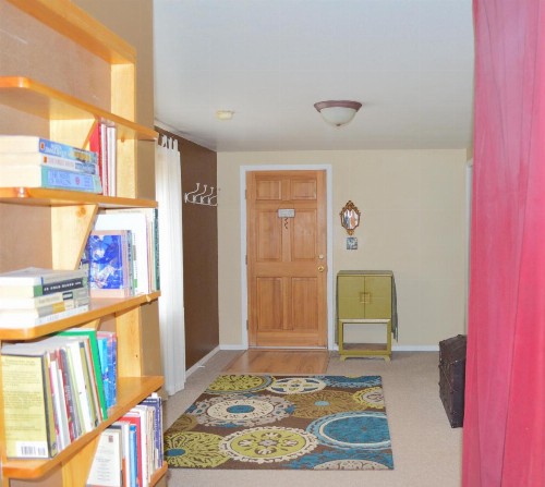 Adorable Taos Townhome - image 9