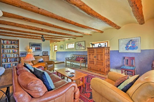 Taos House with Yard - Walk to Historic Taos Plaza! - image 9