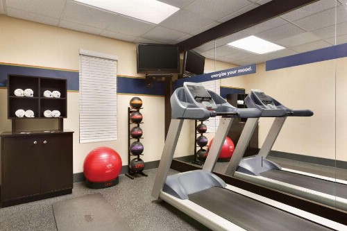 Hampton Inn & Suites Tarpon Springs - image 12