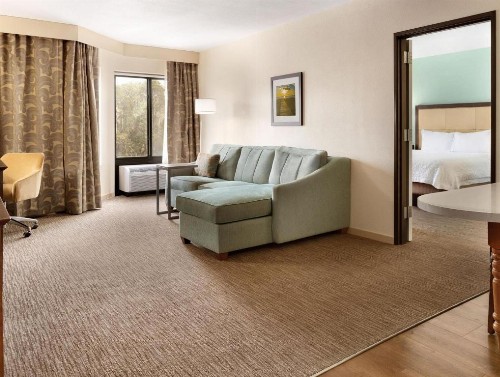 Hampton Inn & Suites Tarpon Springs - image 24