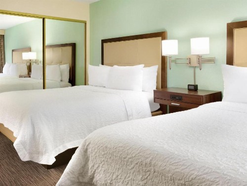 Hampton Inn & Suites Tarpon Springs - image 47