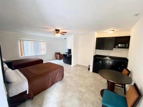 Tarpon Inn - image 46