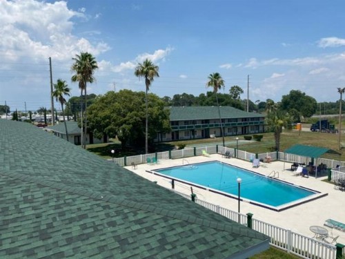 Inn On The Green Florida - image 15