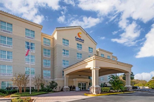 Comfort Inn & Suites Tavares North - image 11