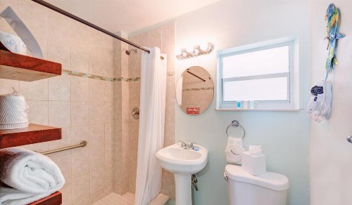 Creekside Inn Islamorada - image 35