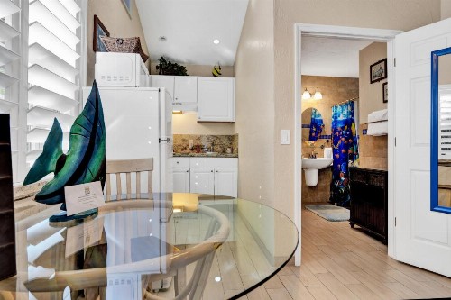 Island Bay Resort - image 11