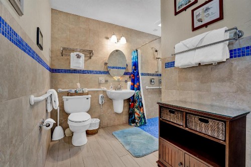 Island Bay Resort - image 19