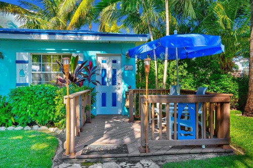 Island Bay Resort - image 3
