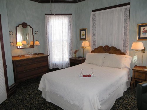 Market Street Inn - image 15