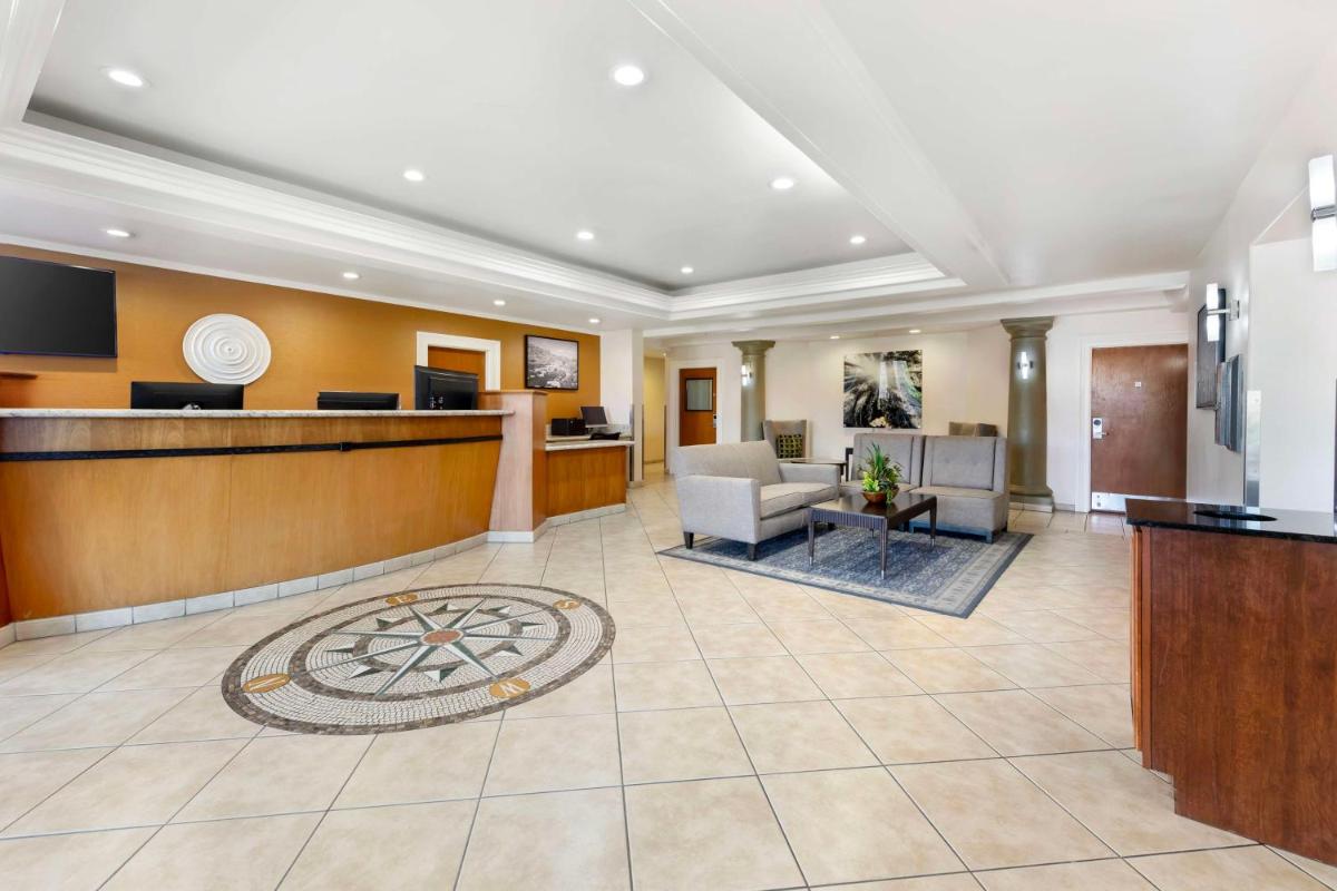 Best Western Plus Country Park Hotel - image 4