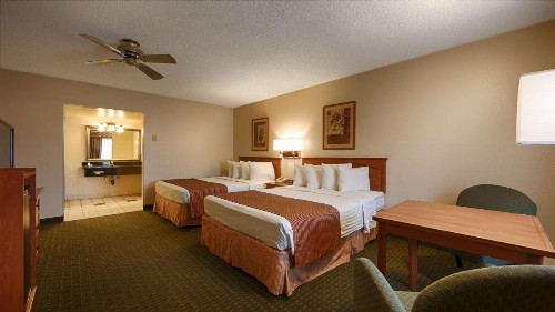 SureStay Hotel by Best Western Tehachapi - image 14