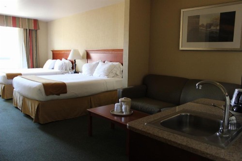 Holiday Inn Express Tehachapi an IHG Hotel - image 33