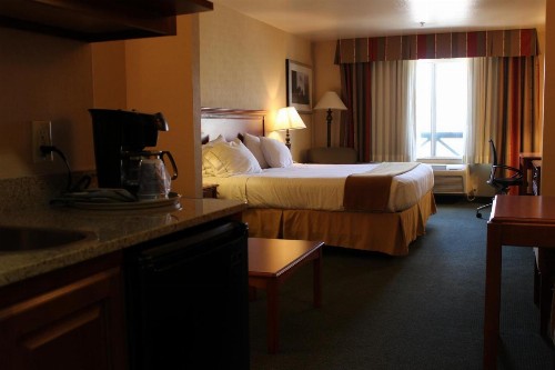 Holiday Inn Express Tehachapi an IHG Hotel - image 46