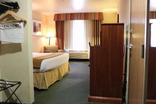 Holiday Inn Express Tehachapi an IHG Hotel - image 9