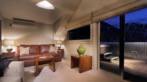 Hotel Columbia - image 12