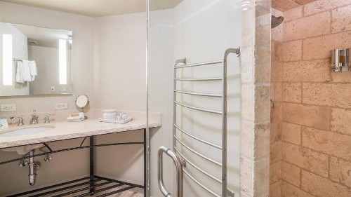 Hotel Columbia - image 22