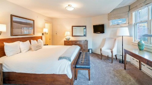 Hotel Columbia - image 32