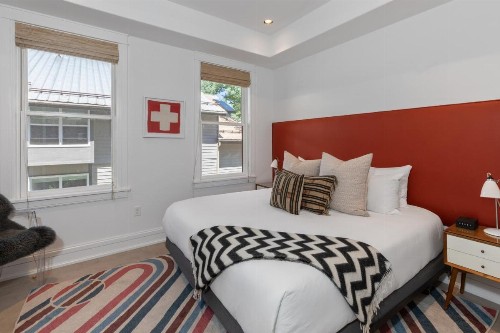 The Auberge Residences at Element 52 - image 3