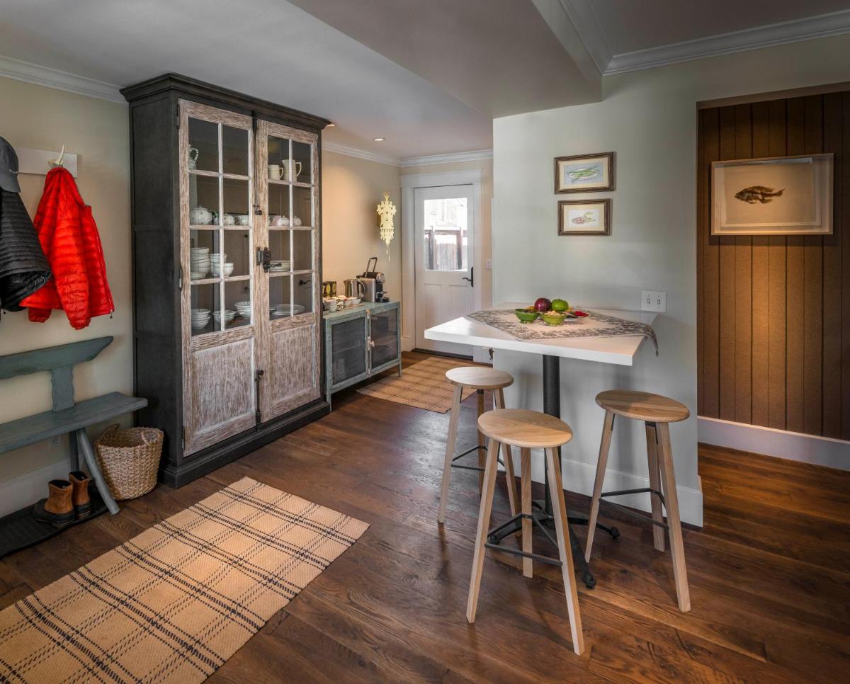 Dunton Town House - image 5