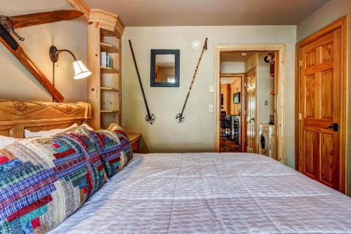 Viking Lodge B218 - image 9