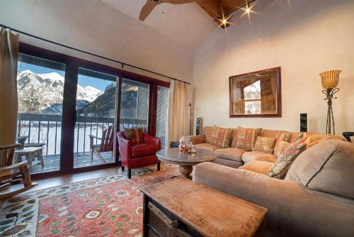 RIVERSIDE B201 by Exceptional Stays - image 7