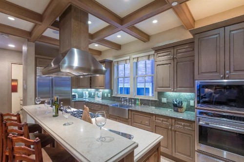 211 A SOUTH OAK by Exceptional Stays - image 10