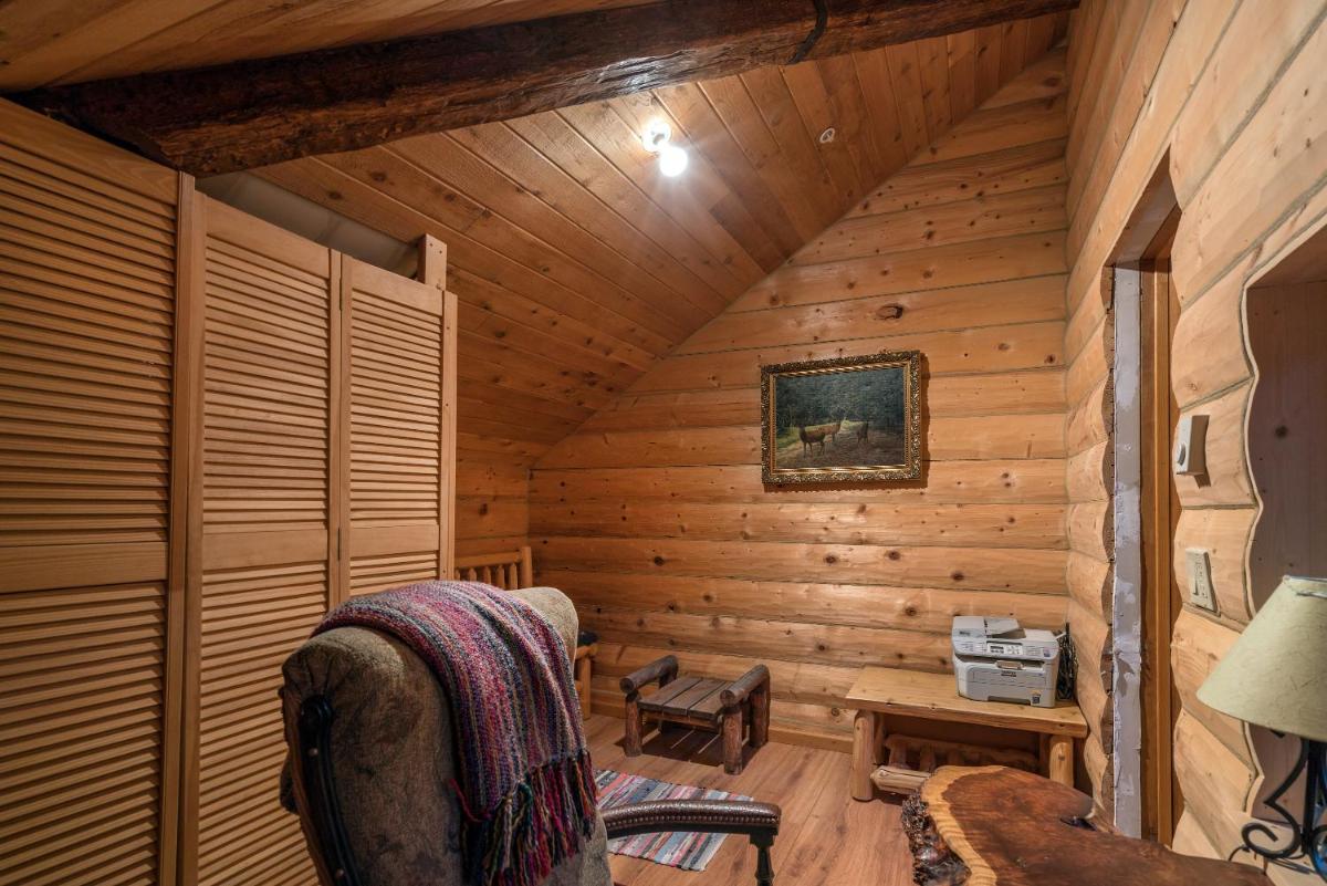 RIVERCROWN 7 by Exceptional Stays - image 7