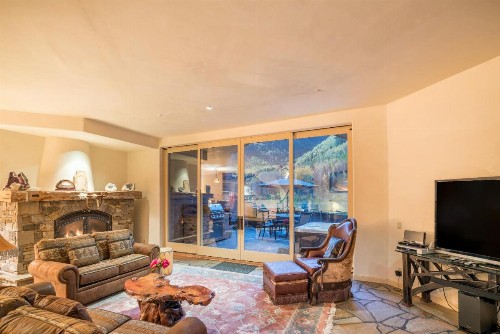 RIVERCROWN 7 by Exceptional Stays - image 9